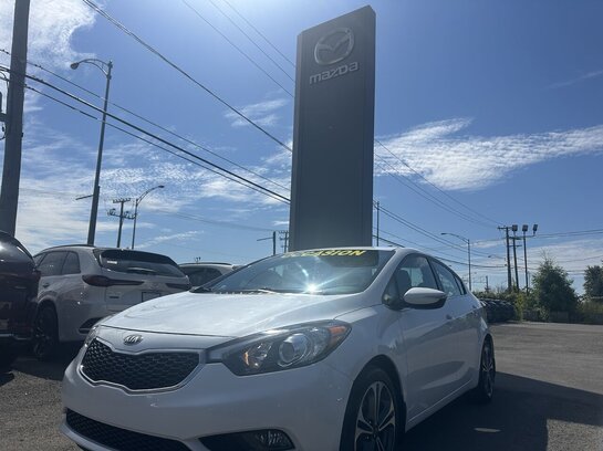 2014 Kia Forte EX AUTOMATIQUE 4 PORTES A/C White 2014 Kia Forte EX AUTOMATIQUE 4 PORTES A/C White