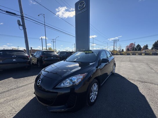 2012 MAZDA 3 GX HATCHBACK MANUELLE MAGS Black